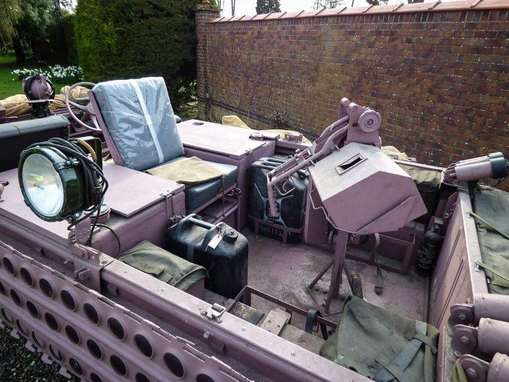 Series 2a sas land rover pink panther back 740x555